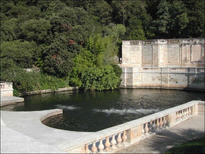 058- la source